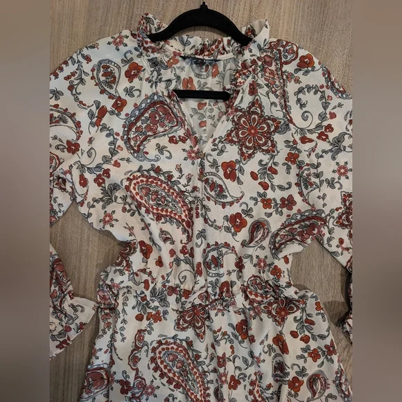 Banana Republic White Paisley Long Sleeve Dress - Picture 4 of 4